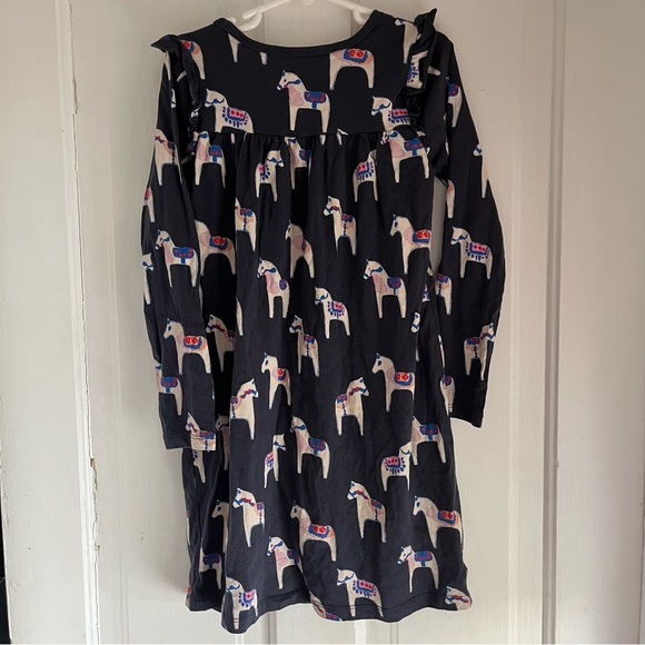 Tea Collection Dress in Painted Dala Horse Print Size 7 - Picture 2 of 7